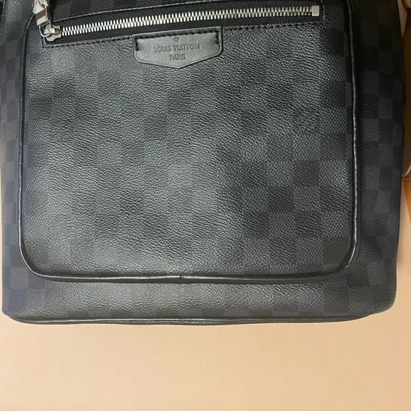 Authentic NEW  LOUIS VUITTON Josh backpack Damier Graphite Black Gray N40365 - Picture 7 of 16